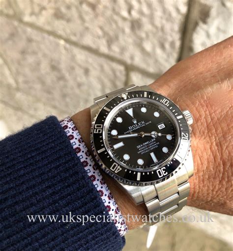 rolex sea-dweller 4000 116600|rolex sea dweller bezel.